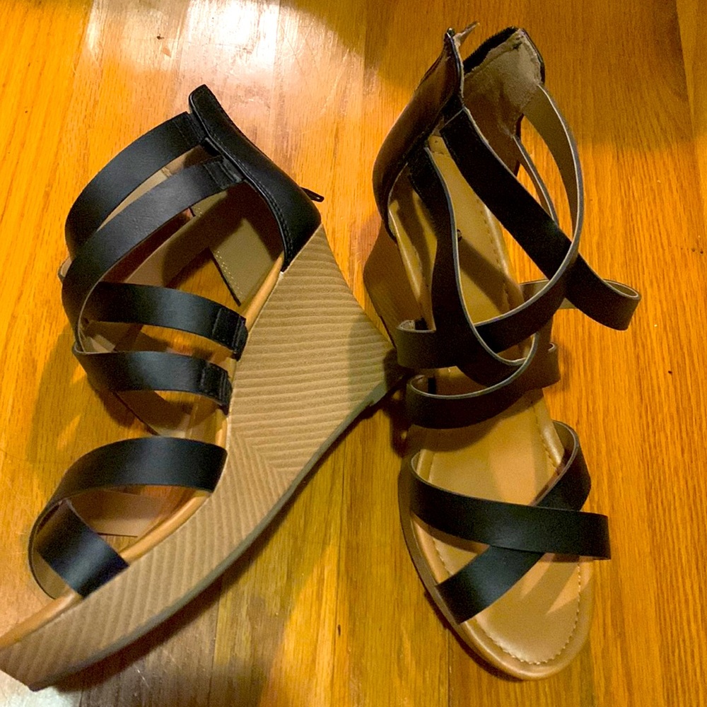 a.n.a A New Approach black strap wedges.